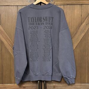 NEW The Eras Tour Blue Crewneck Taylor Swift Merch Crew Neck Sweatshirt sz XL
